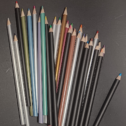 crayons de couleurs, avec différents effets de texture et de couleurs